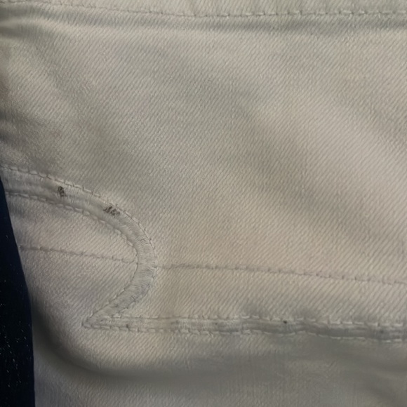 American Eagle super stretch shorts - Picture 3 of 5